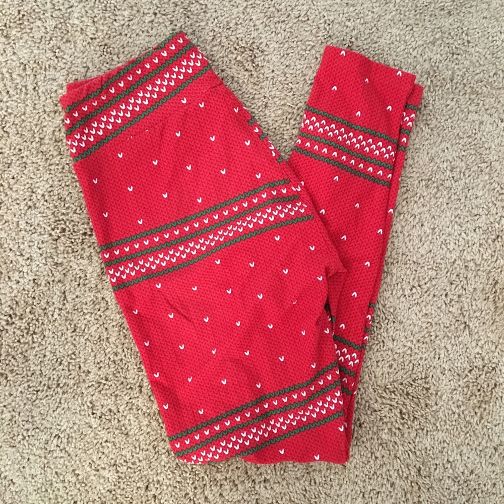 LuLaRoe Christmas Leggings (Sweater Print)
